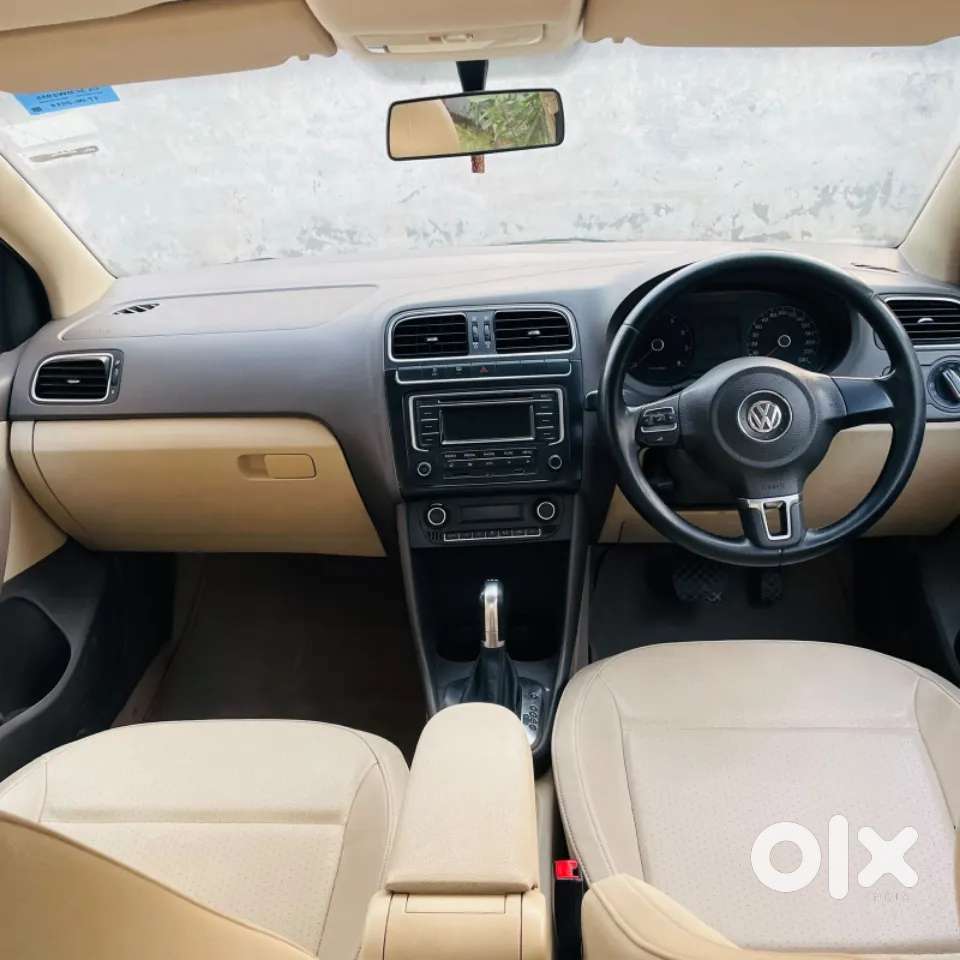Volkswagen Vento Petrol Highline At, 2014, Petrol
