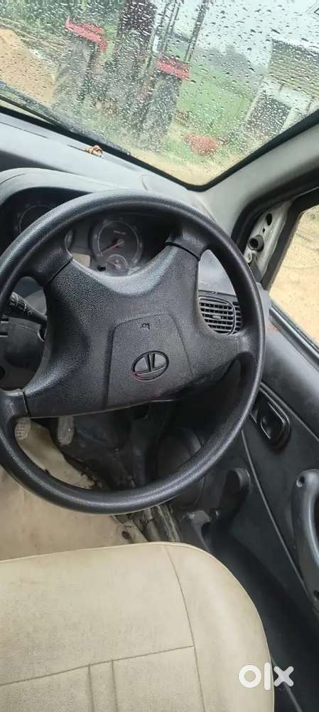 Tata Indica Gls 2011