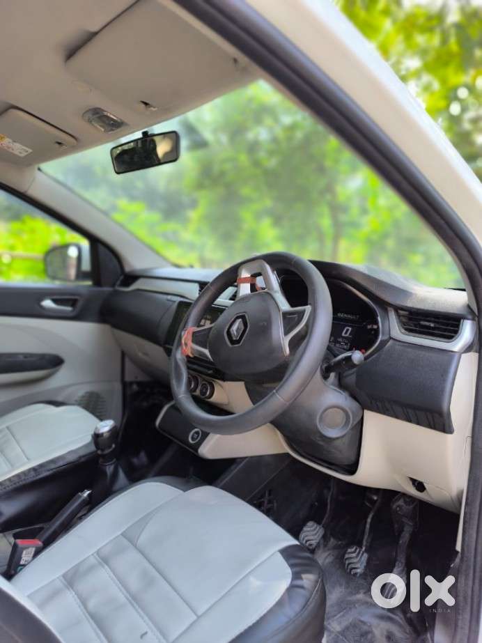 Renault Triber Rxz, 2020, Petrol
