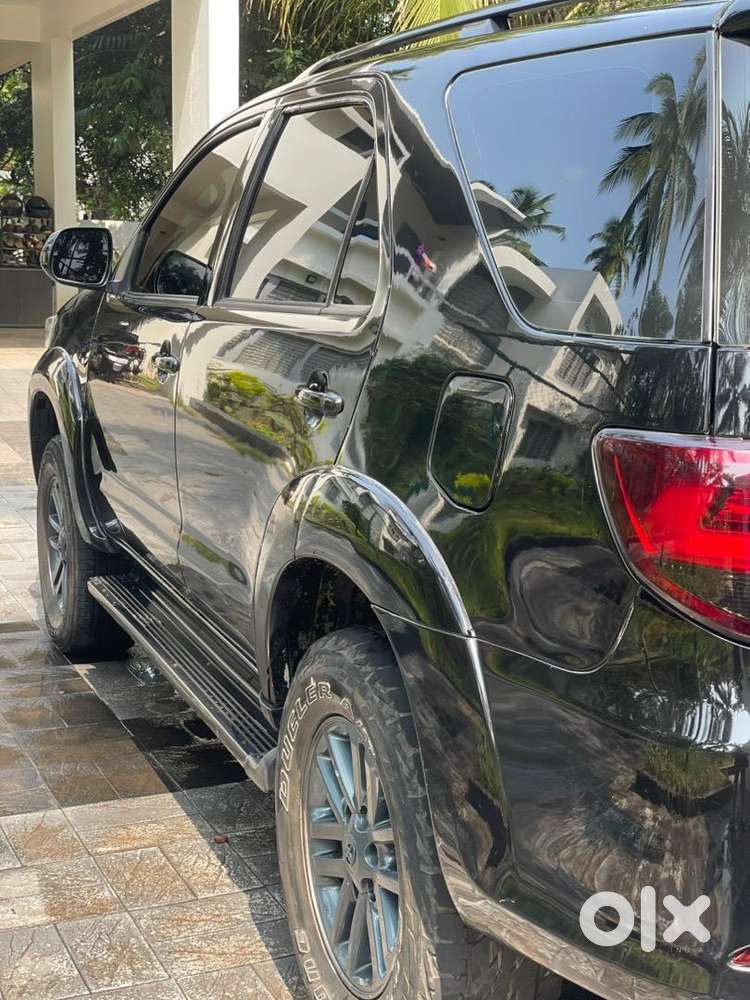 Toyota Fortuner 2010 Diesel Well Maintained
