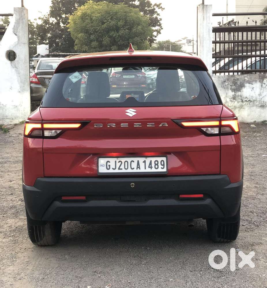 Maruti Suzuki Brezza Vxi S-cng, 2023, Petrol