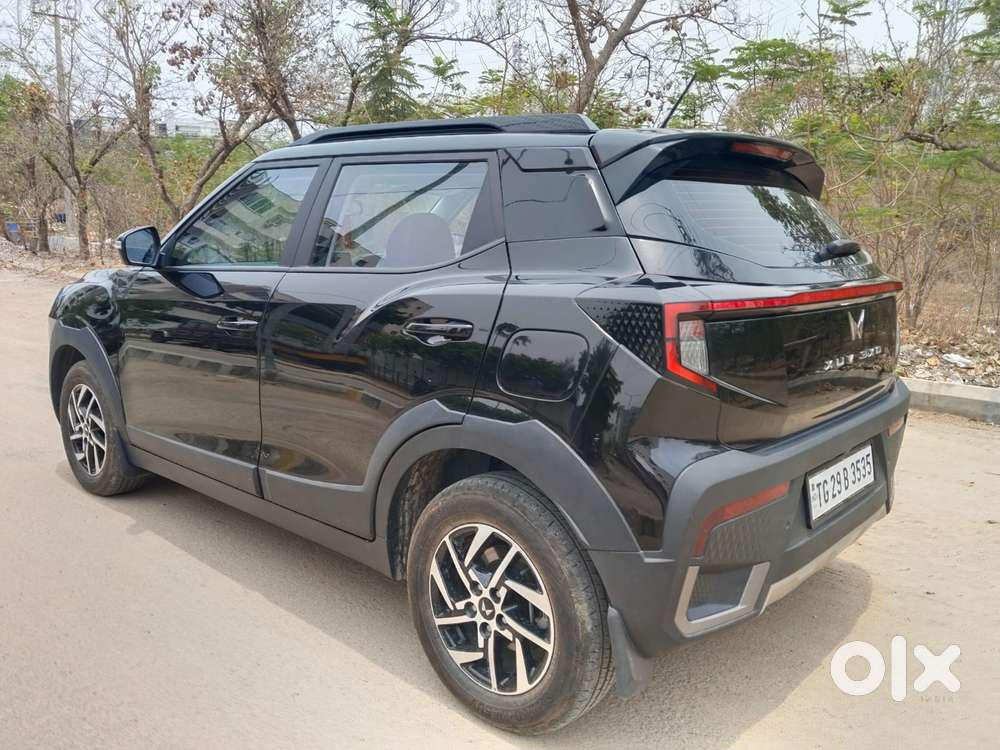 Mahindra Xuv 3xo Ax5 1.5 Diesel Autoshift Plus, 2025, Diesel