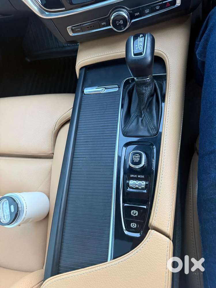 Volvo S90 D4 Momentum, 2019, Diesel