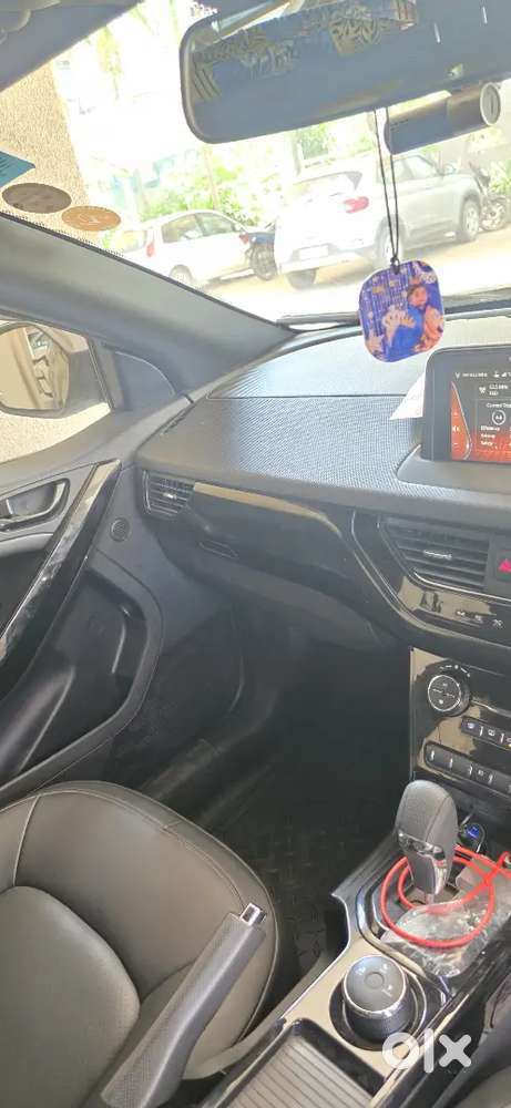 Tata Nexon 1.2 2022 Xza + Hs Dark Edition