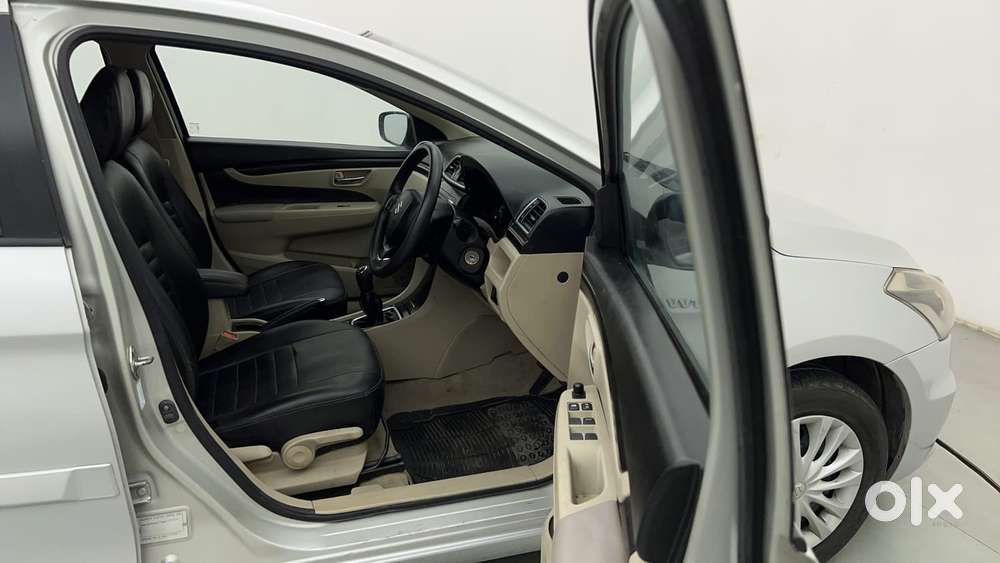 Maruti Suzuki Ciaz 2014-2017 Vxi Plus, 2016, Petrol