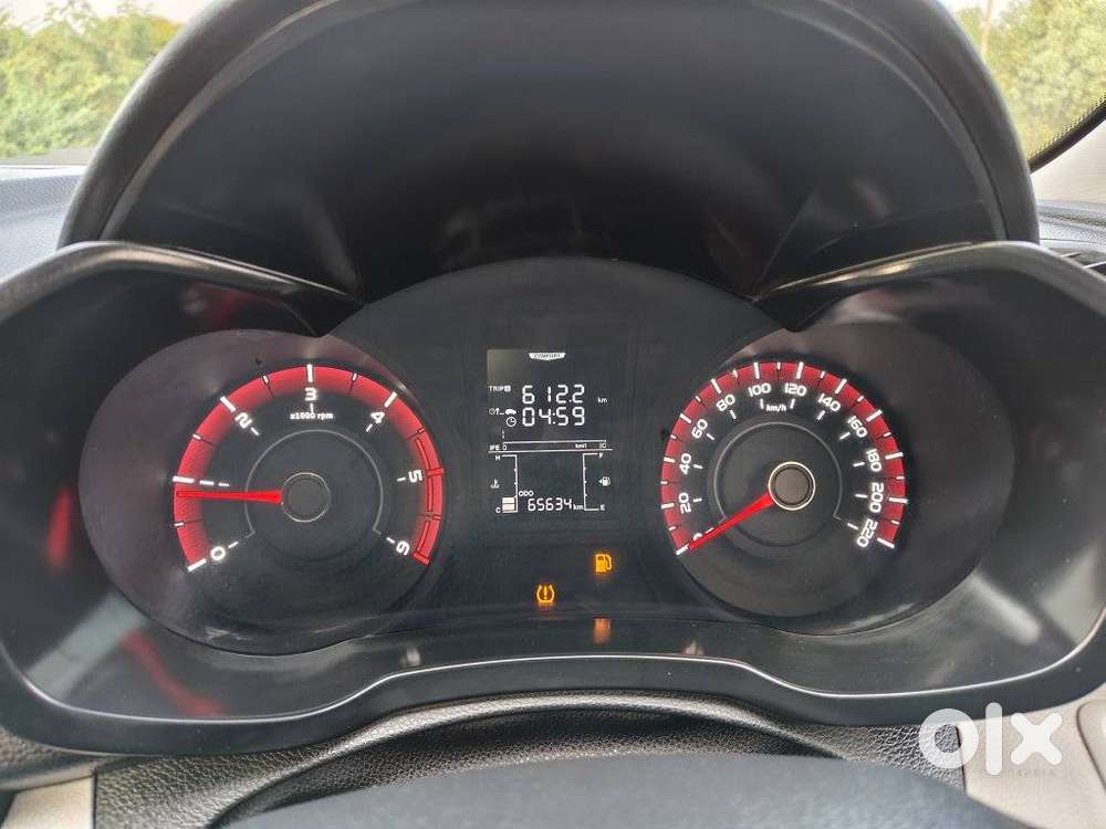 Mahindra Xuv300 W6 Diesel, 2023, Diesel