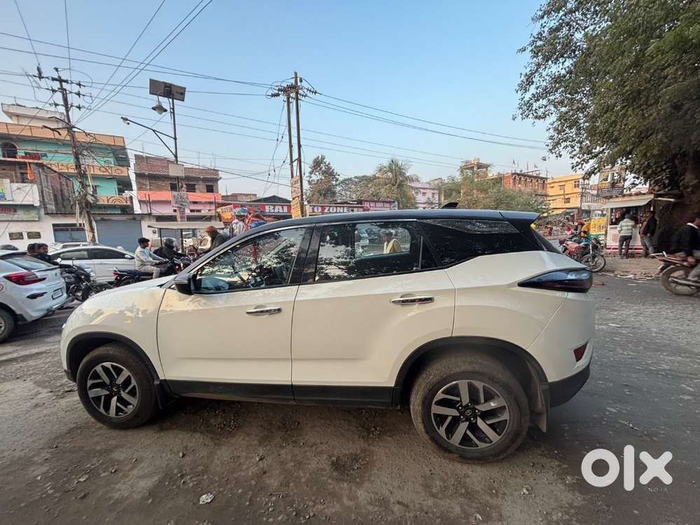 Tata Harrier Xz+ Dual Tone