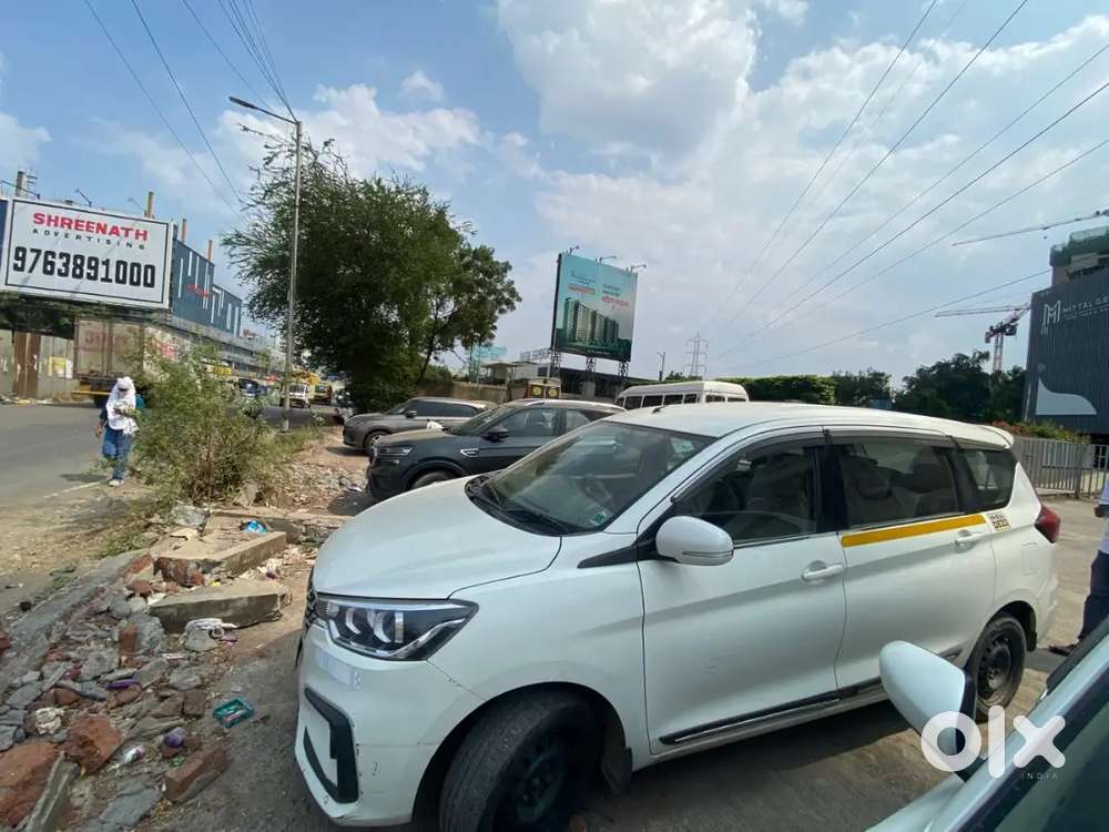 Maruti Suzuki Ertiga Vxi 2024