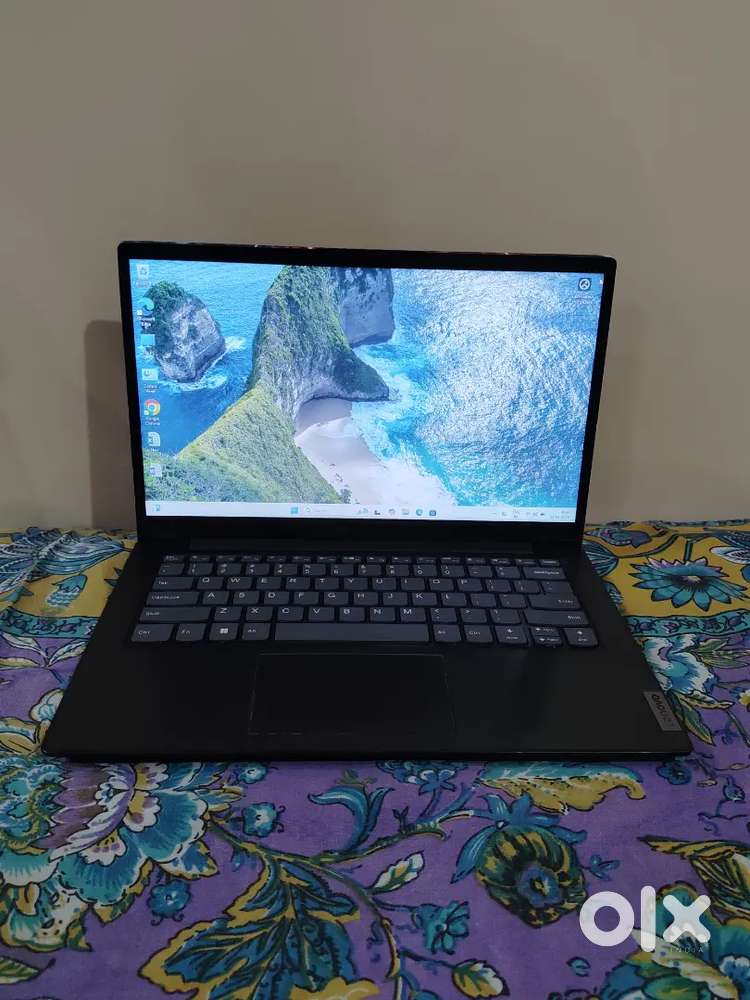 Lenovo V14 G3 IAP Intel Core i3 12th Gen 1215U 14 Inches Notebook