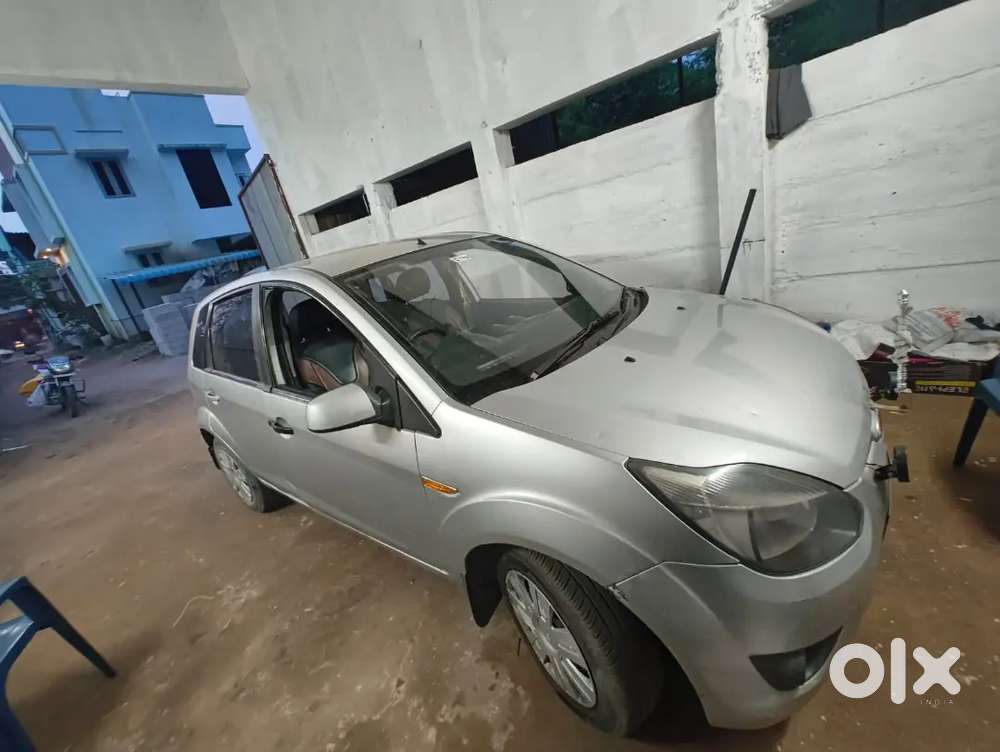 Good Condition To Drive
New Look 
Ac Working