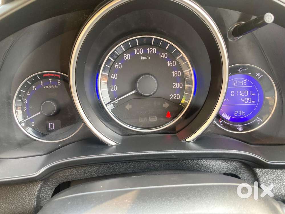 Honda Jazz V Automatic, 2020, Petrol