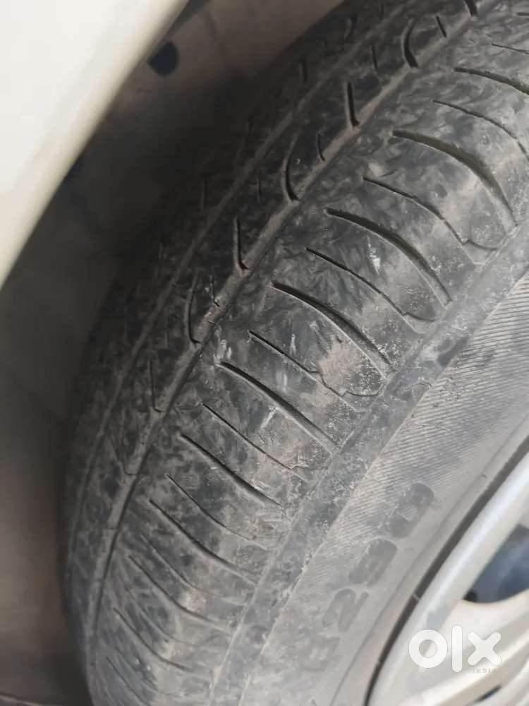 Maruti Suzuki Dzire 1.2 Vxi 2011
