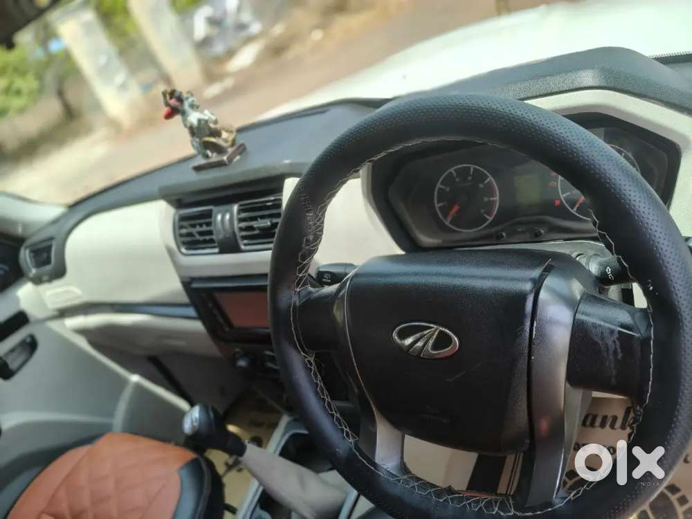 Mahindra Scorpio S6 Plus 2016