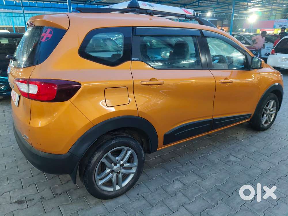 Renault Triber Rxz, 2019, Petrol