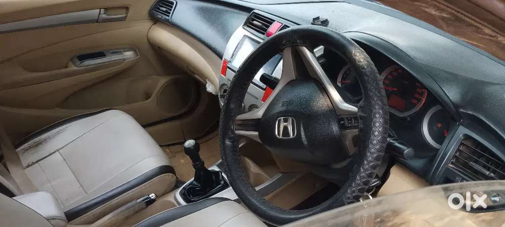 Honda City At 2010