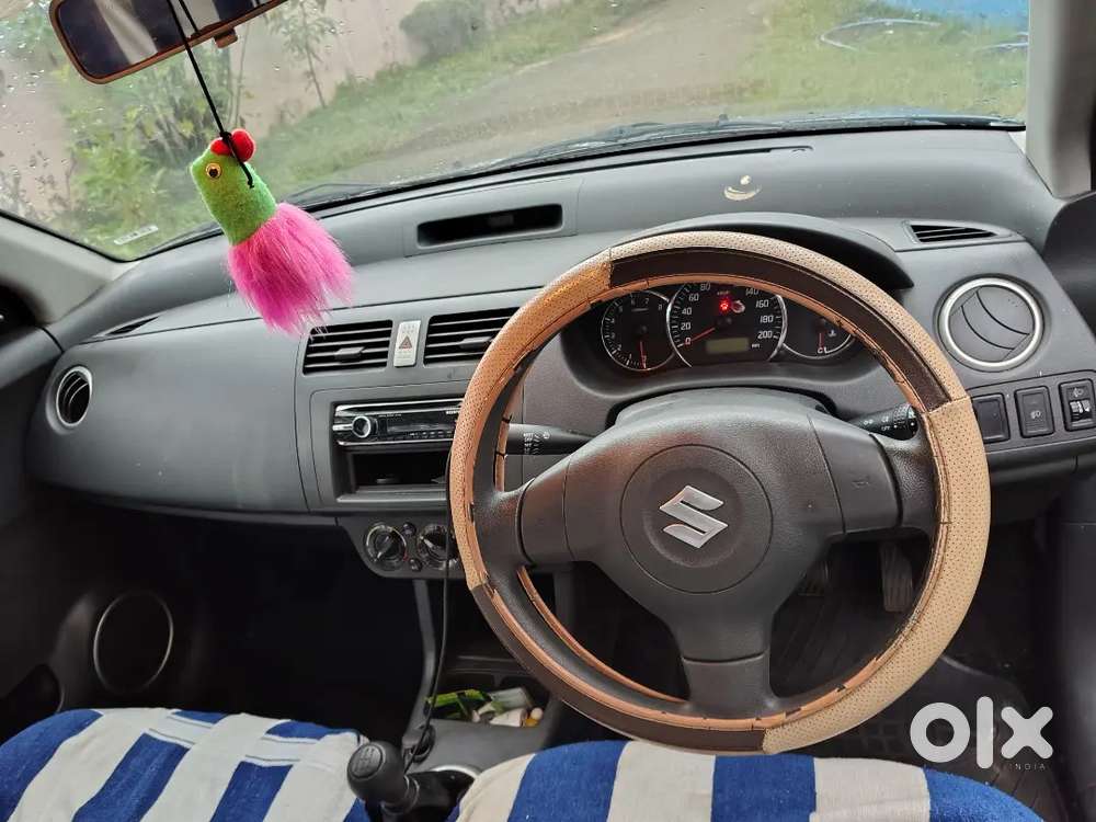 Maruti Suzuki Swift Vxi 2010