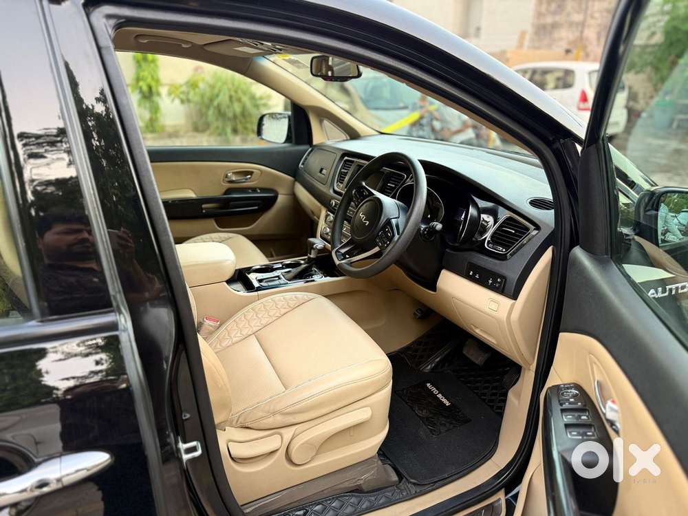 Kia Carnival Limousine, 2023, Diesel