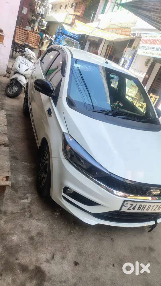 Tata Tiago 2024 Petrol Well Maintained