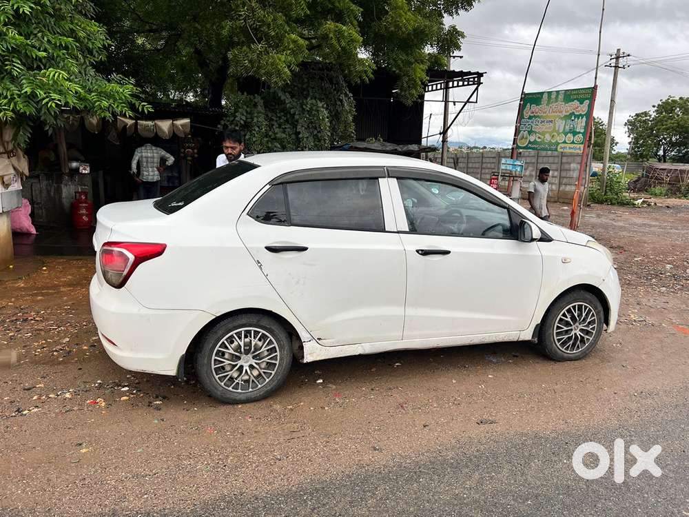 Hyundai Xcent Diesel Manual 2018