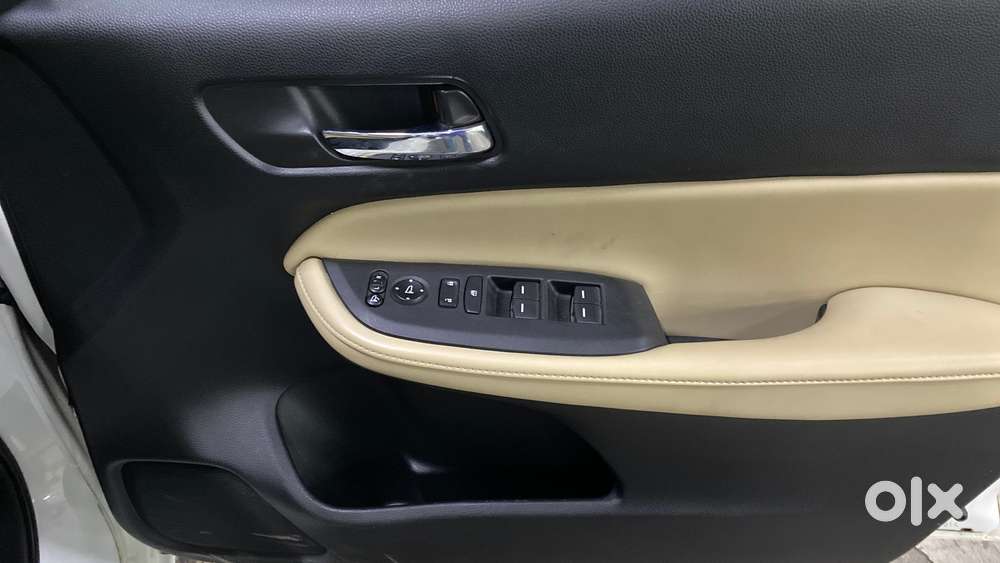 Honda City I-vtec Cvt Zx, 2023, Petrol