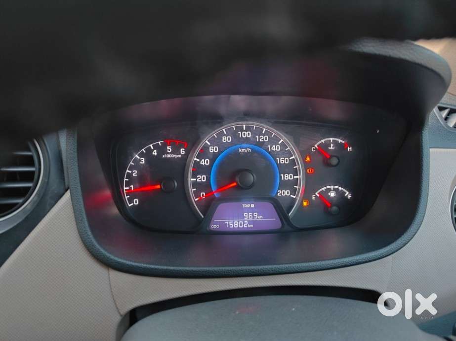 Hyundai Grand I10 1.2 Crdi Sportz Option, 2017, Diesel