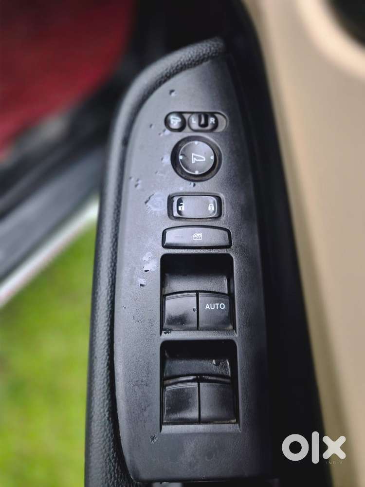 Honda Amaze, 2025, Petrol