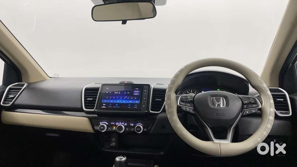 Honda City 1.5 V Mt, 2023, Petrol