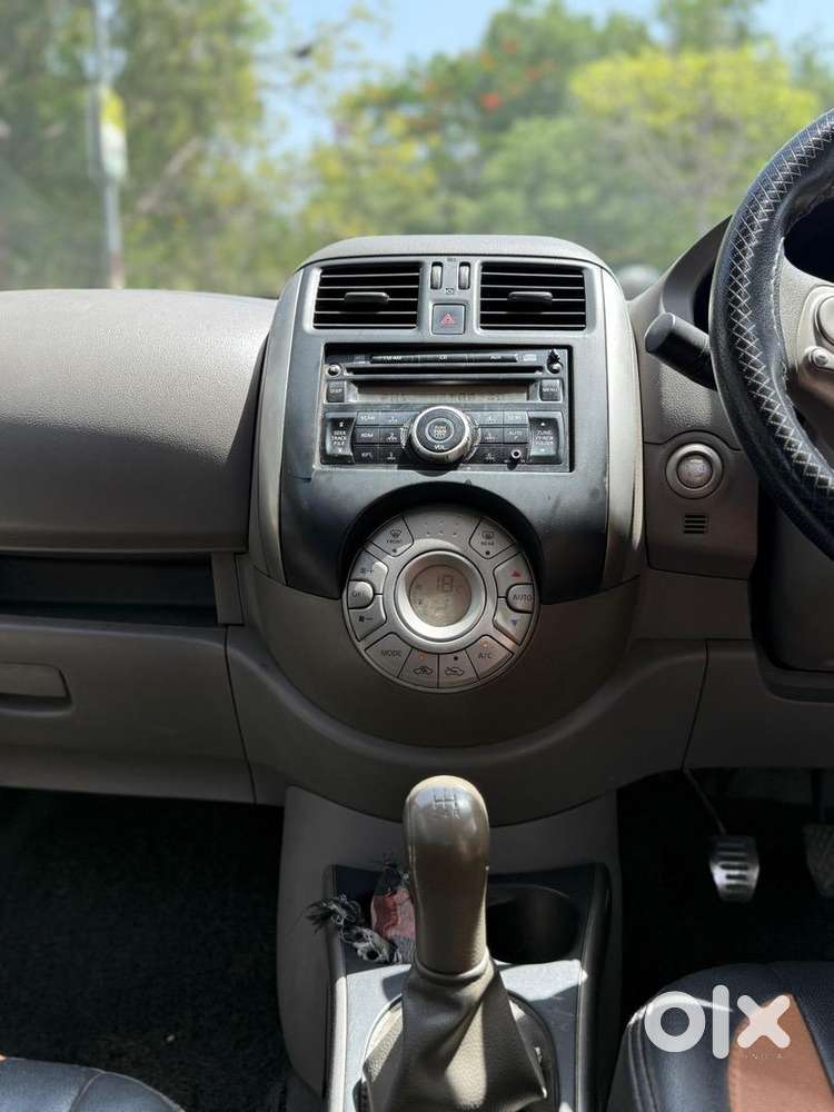 Nissan Sunny 2017 Diesel Top Model