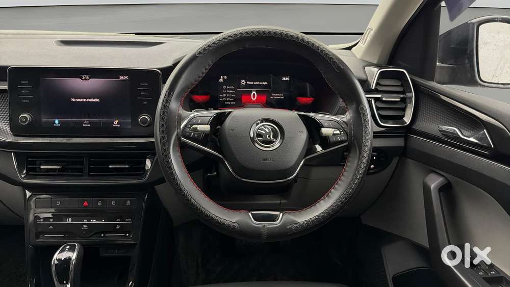 Skoda Kushaq Style 1.0l Tsi At, 2022, Petrol