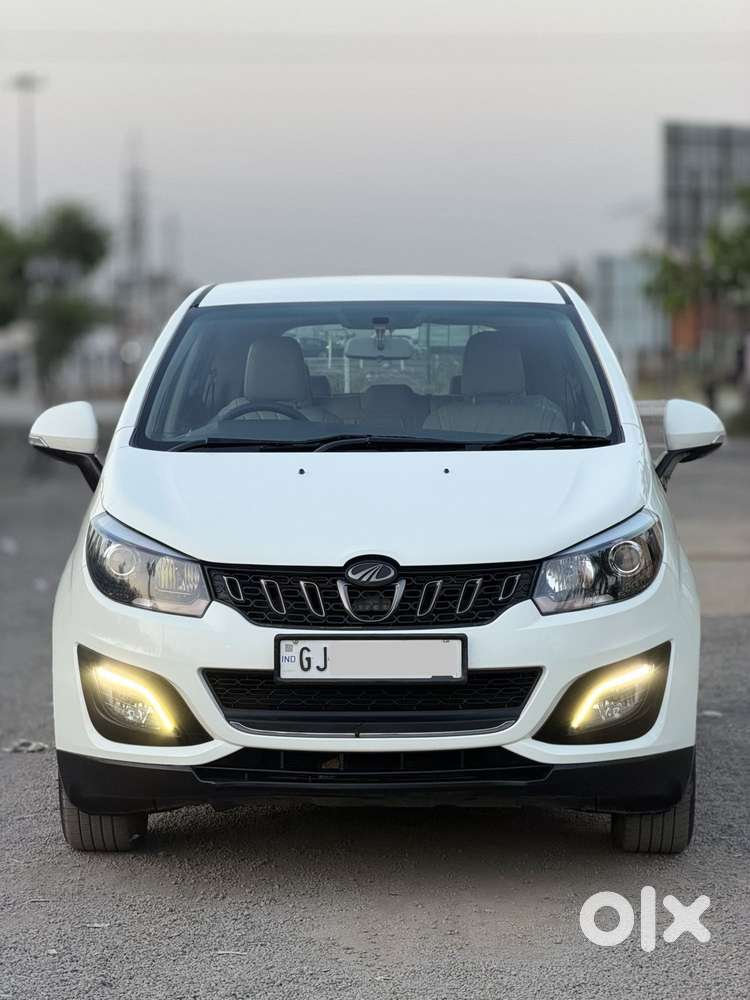 Mahindra Marazzo