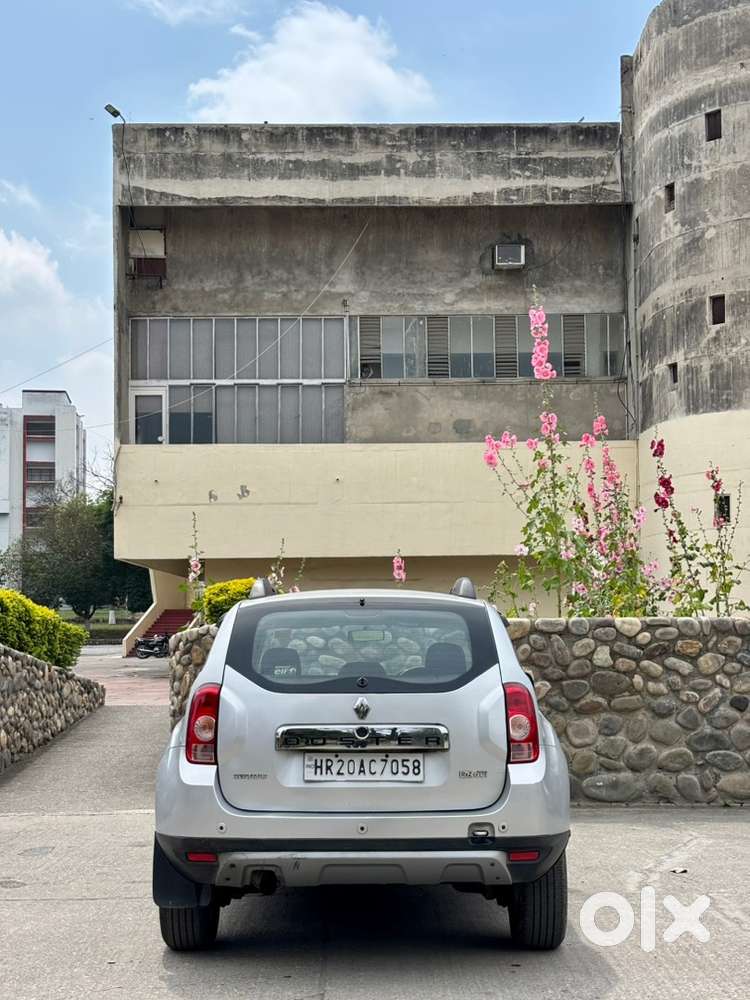 Duster 2013 Rxz Top Model  Silver  Diesel  Full Option