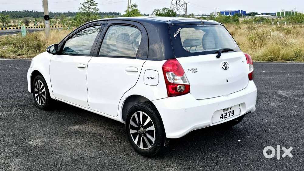 Toyota Etios 2010-2012 V, 2017, Petrol