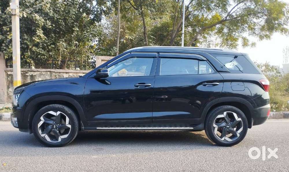 Hyundai Alcazar 1.5 Tdct Signature (o) 7s Petrol, 2023, Petrol