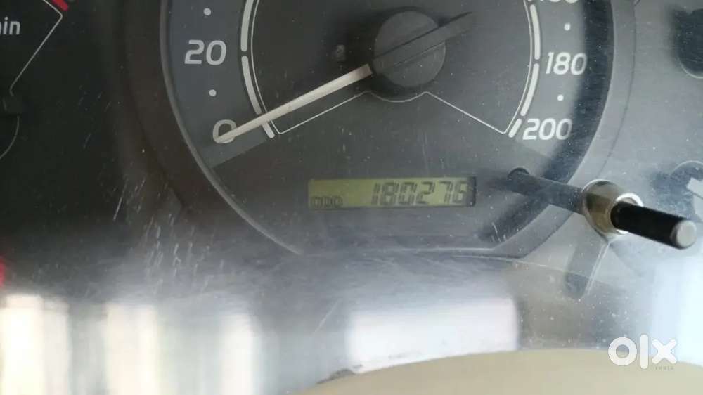 Toyota Innova 2010 Diesel 224000 Km Driven