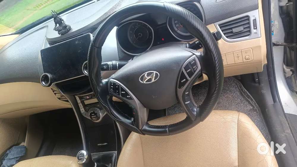 Hyundai New Elantra 2013