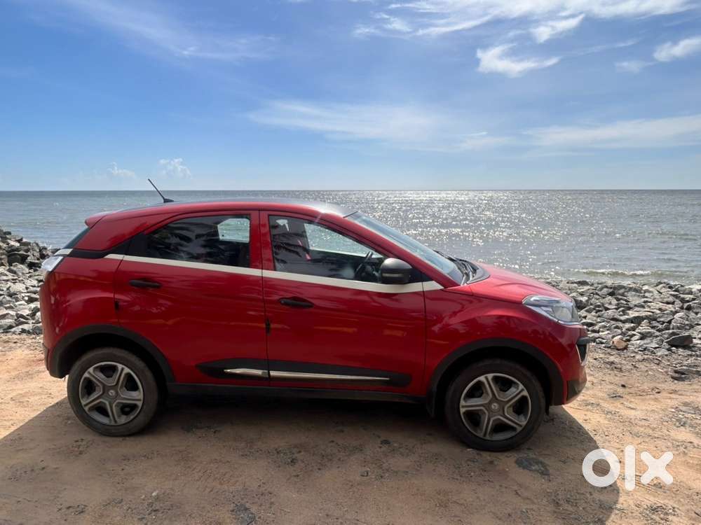 Tata Nexon 2018 Petrol Best Condition Jh Registered