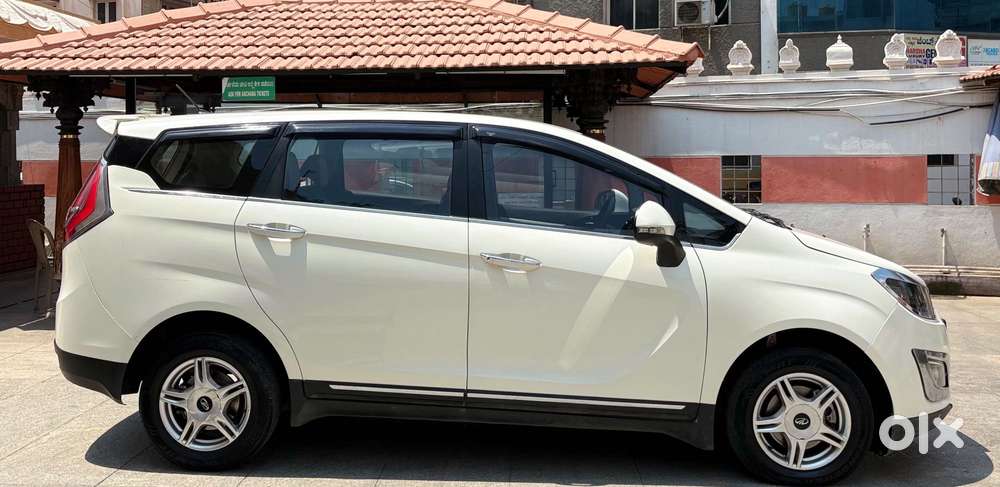 Mahindra Marazzo M6 8str, 2018, Diesel