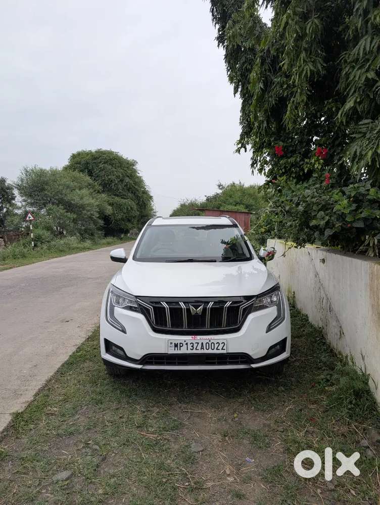 Mahindra Xuv700 Diesel Mt 2024