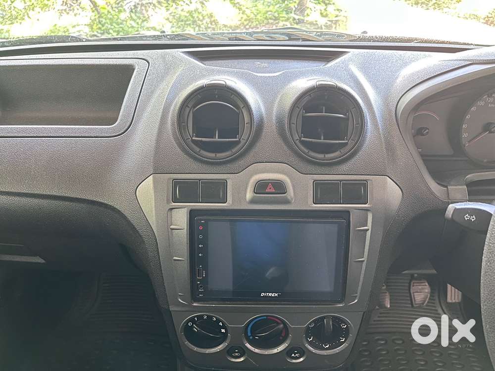 Ford Figo 1.2 Petrol 2012
