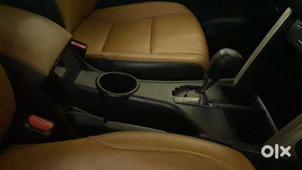 Toyota Innova Crysta [2020-ongoing] 2.4 Gx At 7 Str, 2021, Diesel