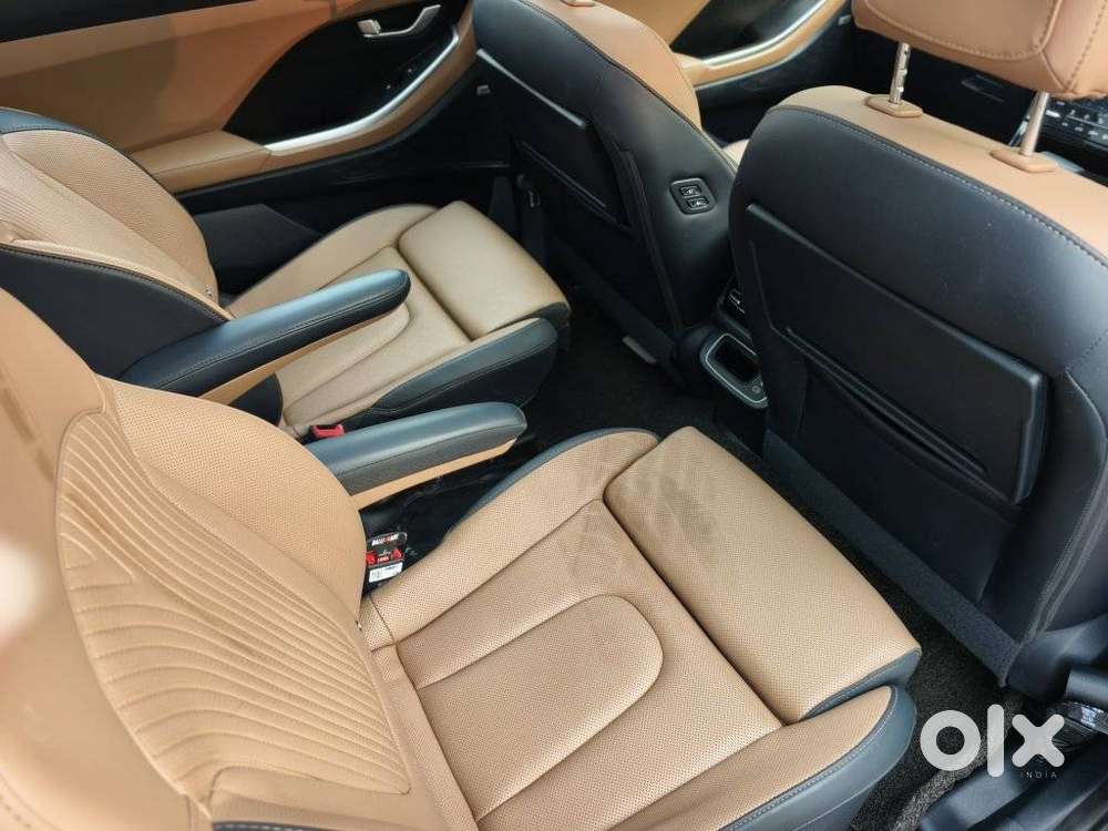 Hyundai Alcazar, 2025, Petrol