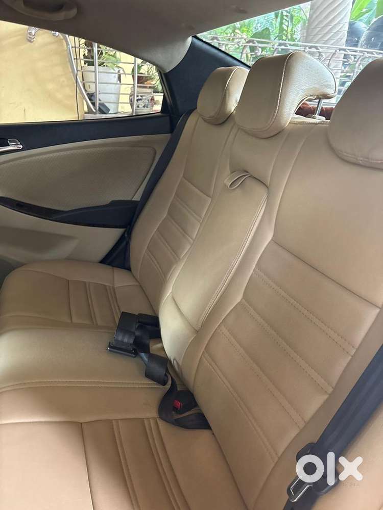 Hyundai Fluidic Verna 2013