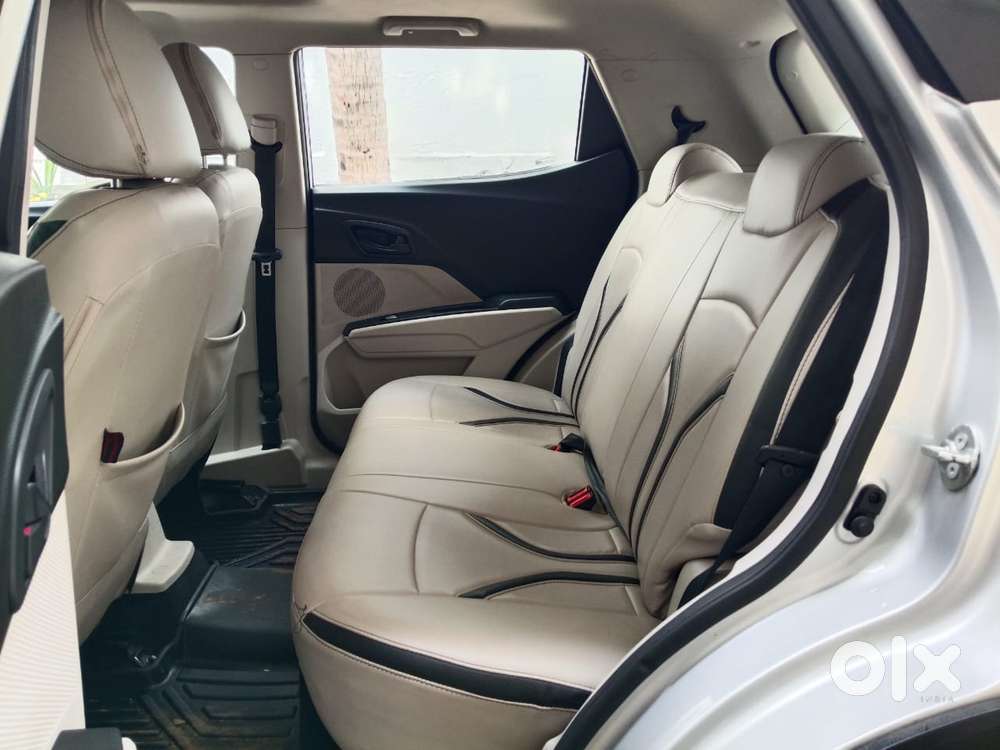 Mahindra Xuv300 W6, 2022, Petrol