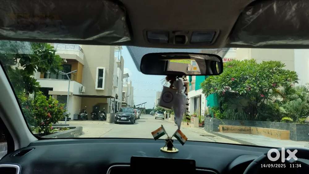 Hyundai Venue 2019 Petrol Well Maintained