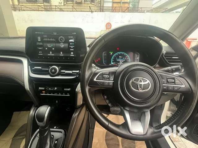 Toyota Urban Cruiser Hyryder 1.5 V Hybrid, 2024, Petrol