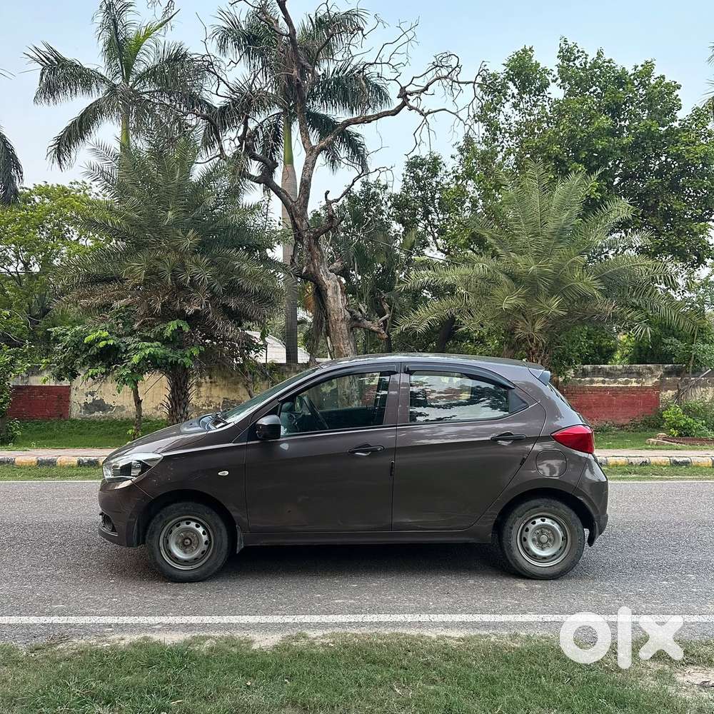 Tata Tiago 1.2 Revotron Xe Option, 2018, Petrol