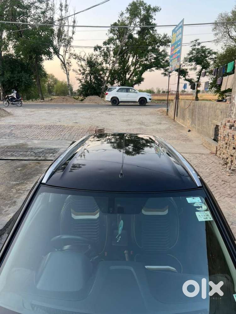 Maruti Suzuki Brezza 2016 Diesel Well Maintained