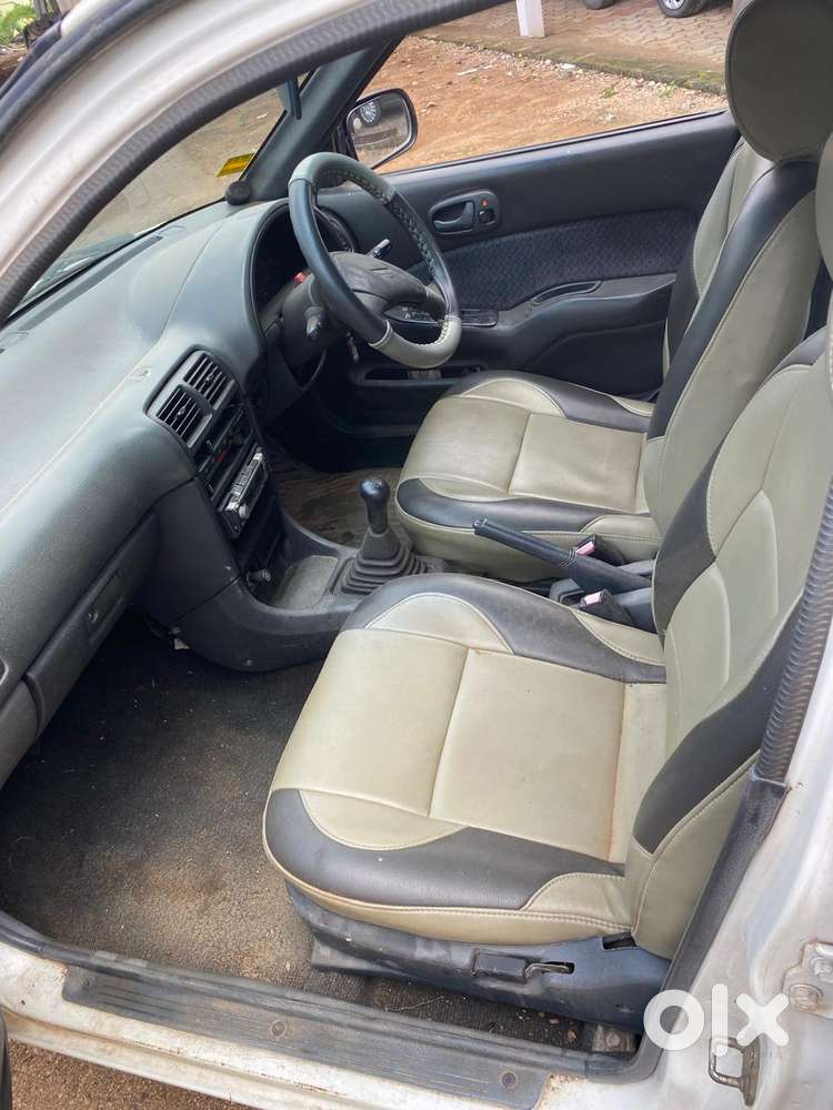 Maruti Suzuki Esteem Ax - Bsii, 1999, Lpg