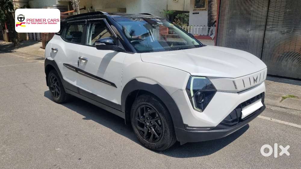 Mahindra Xuv 3xo, 2025, Petrol