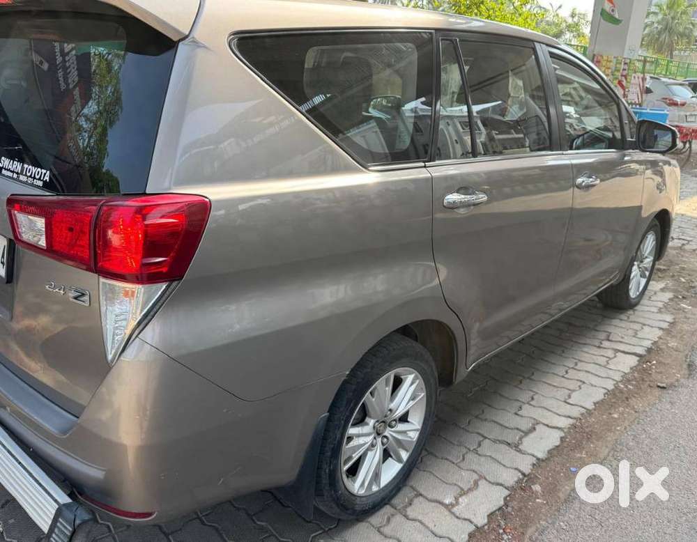 Toyota Innova Crysta, 2016, Diesel